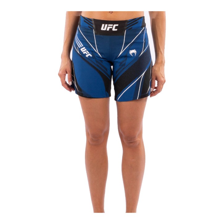 Venum UFC Auth. Fight Night Frauen Shorts Long Fit Blau