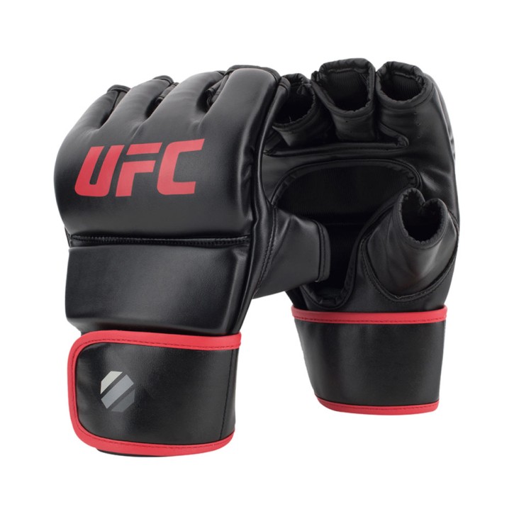 UFC Contender 6oz Fitness Glove Black