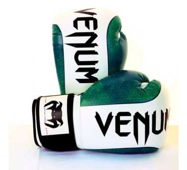 Sale Venum Amazonia Boxing Gloves  Green 16oz