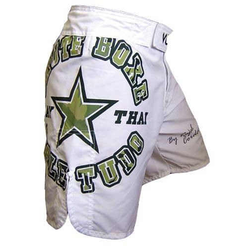 Venum Chute Boxe Camo Ice Fightshorts only XL and XXL