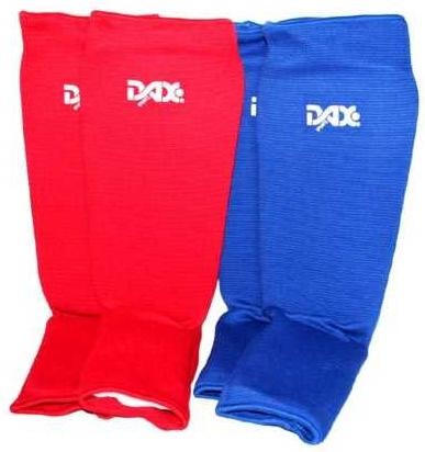 DAX Sports shin guards with instep protection in a set